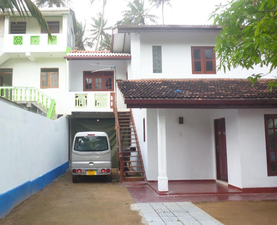 Seaview Paradise Inn Weligama Dış mekan fotoğraf