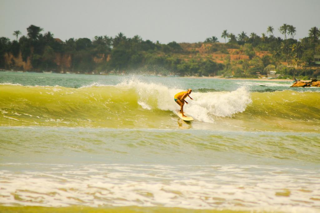 Seaview Paradise Inn Weligama Dış mekan fotoğraf